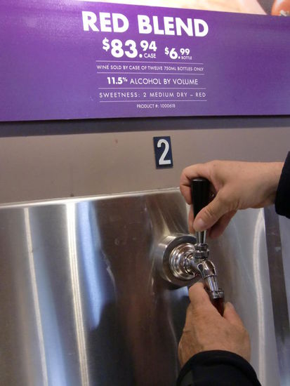 Beim Wein abfüllen! 12 Flaschen reichen für einige Wochen!