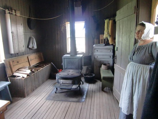 Ross Farm: Ein Living Museum.
Hier die Küche.
Besonders toll haben die Eier geschmeckt die wir dann im Farmladen kauften.