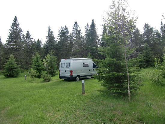 2. Übernachtungsplatz im Fundy NP: Myriaden von Kleinmücken und abends Stechmücken!