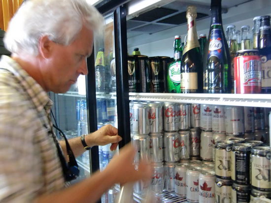 Auf den Geschmack gekommen! Einen Liqueur-Shop gibt es wirklich im kleinsten Nest!