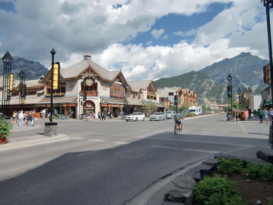 Banff! Hier probierte Gregor mal einen kanadischen 'Mac'!