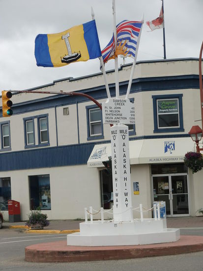 Mile 'O' des Alaska-Highway mitten in Dawson Creek.