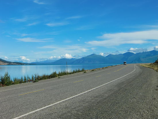 Kluane Lake