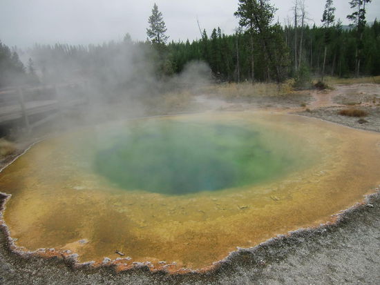 Der Morning Glory Pool