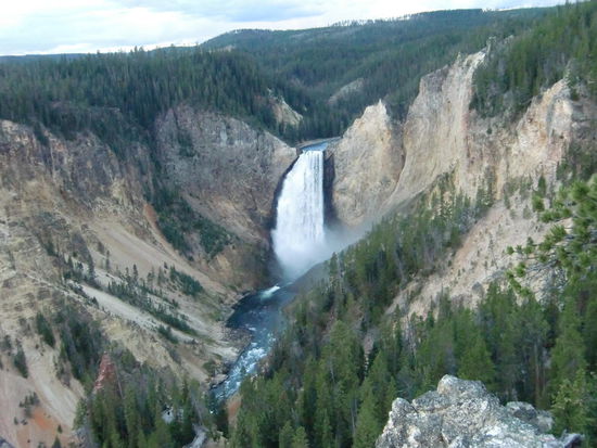 Wasserfall im Yellkowstone Canyon
