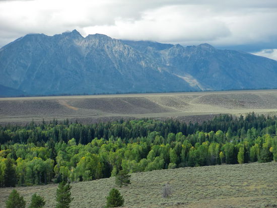 In der Mitte fließt der Snake-River! Wenn da der Name Programm ist - nein, danke!