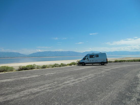 Blick von Antelope Island aufs Festland