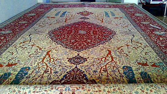 Palast-Teppich im Aserbaidschan Museum in Täbris.
2. April 2013