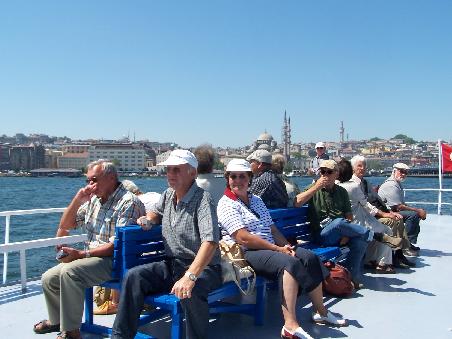 Booetchenfahrt ueber den Bosporus