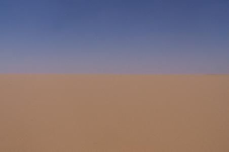 das ist die Wüste, so wie man sie sich vorstellt, daß man sich total verirren kann