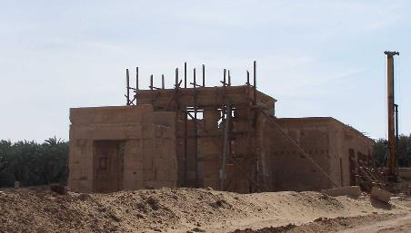 der Tempel, von den Persern im 6. Jh. erbaut, wird jetzt restauriert