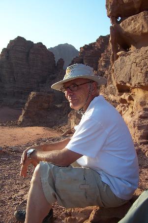 wer sitzt da im Wadi Rum rum?