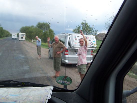 und werden freundlichvon den Anderen begruesst