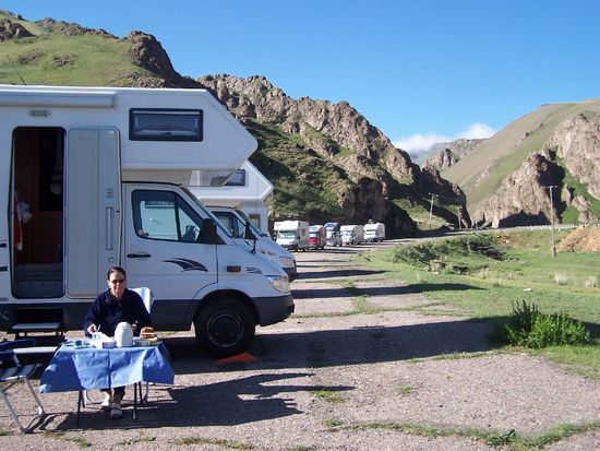 unser wunderbarer Stellplatz Sary Bulak