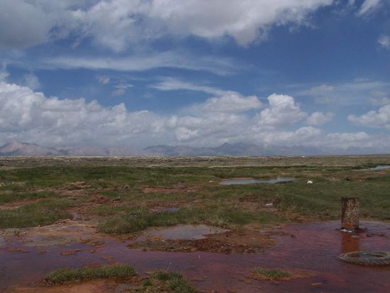 die Narsanquelle kurz vor dem Turugat Pass ca. 3.500 m hoch
