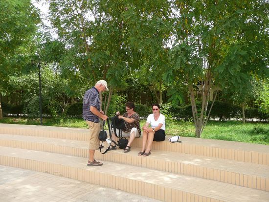 die mueden und geschwitzten Krieger