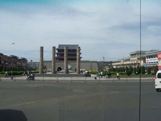 wir fahren in Wuwei ein