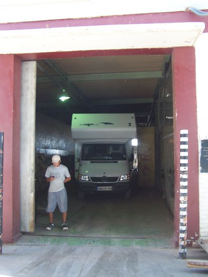 durch dieses enge Tor muss er gehen