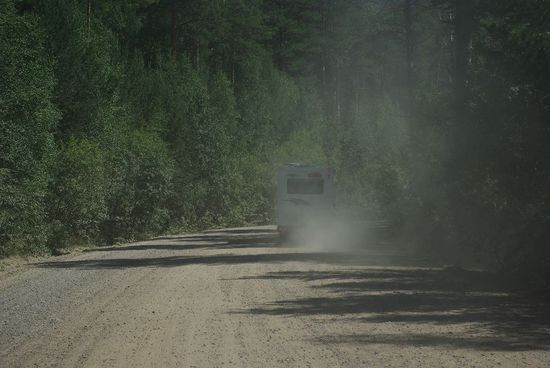 nach dieser Strasse haben wir aufgegeben und sind zurueckgefahren