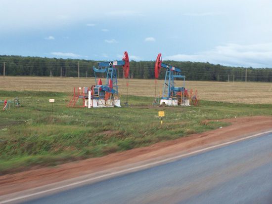 überall wird Öl gefördert auf der Strecke nach Kazan