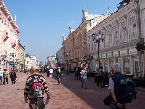 die Geschaftsstraße von N. Novgorod