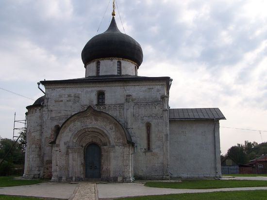 Jurjew Polksij - Georgs-Kathedrale
