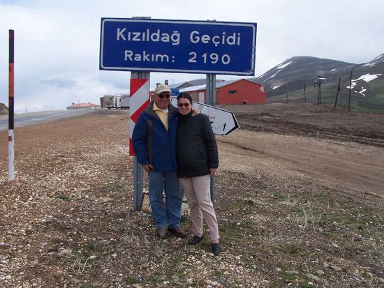 hoch oben auf dem Pass