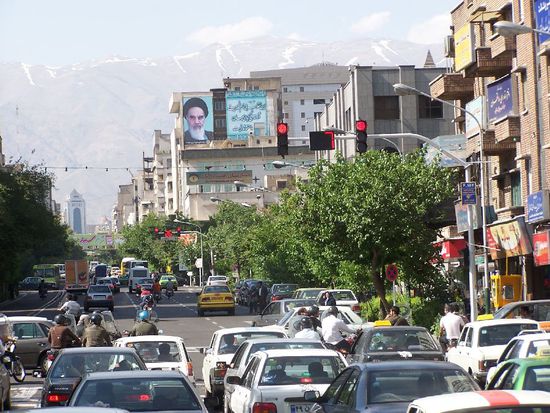 eine Strasse in Teheran