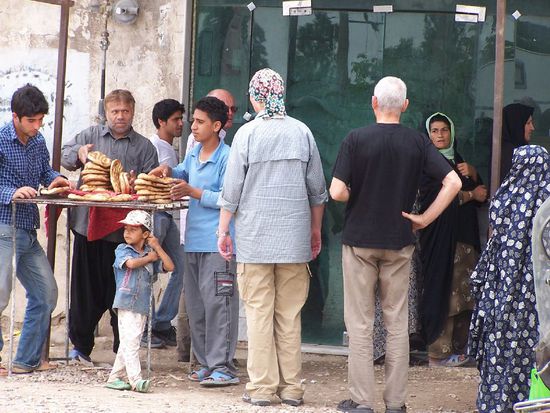 hier gibt es auch fuer uns auch frischgebackenes Brot