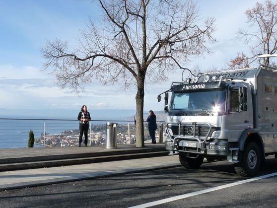unsere Mittagspause am Genfer See oberhalb Montreux