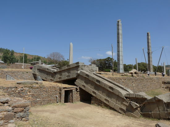 Das Stelenfeld - Axum