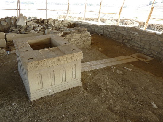 der Opferaltar aus dem 5-3. Jh v. Chr.