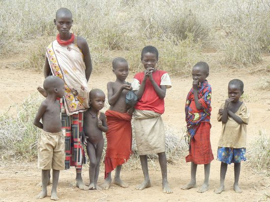 die Menschen am Strassenrand - nicht mehr so aufdringlich wie in Aethiopien