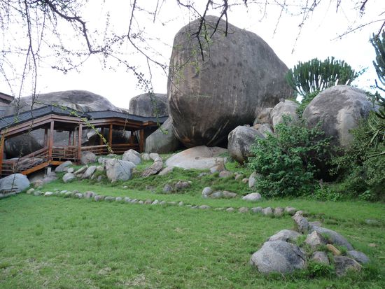eine Lodge in der Serengeti, hier haben wir lecker gegessen