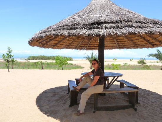am Strand der Nkhwazi-Lodge