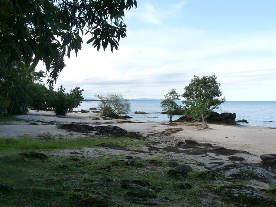 unser schöner Strand an der Nkhwazi-Lodge