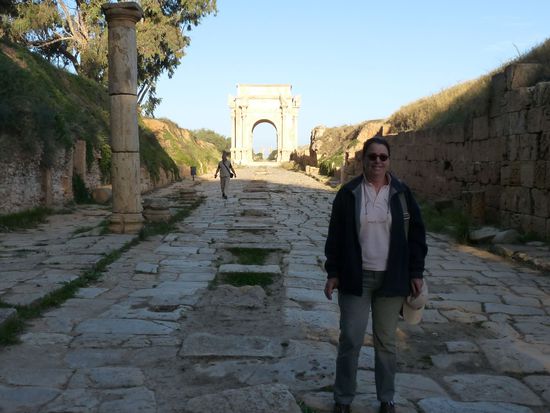 auf dem Cardo in Leptis Magna
