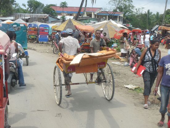 das Strassengewimmel