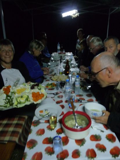 eines unserer hervorragenden Abendessen sehr lecker