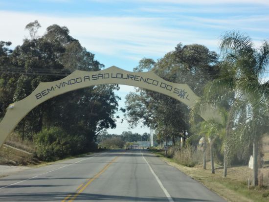 die Einfahrt nach Sao Lourenco do Sul