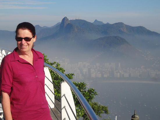 unten liegt Ipanema und darüber erkennt man den Corcovado