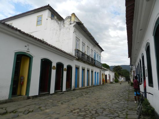 kleine Gassen mit den schönen Häusern