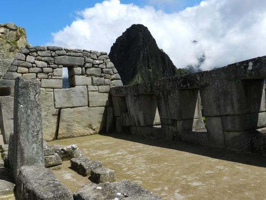 der Tempel der drei Fenster  Auch hier wieder diese mörtellosen Mauern.