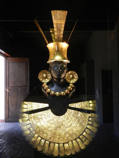 Dieser Schmuck eines Inkakönigs, gab es nur als Replik zu sehen. Das Origianl liegt wohl verwahrt im Tresor.