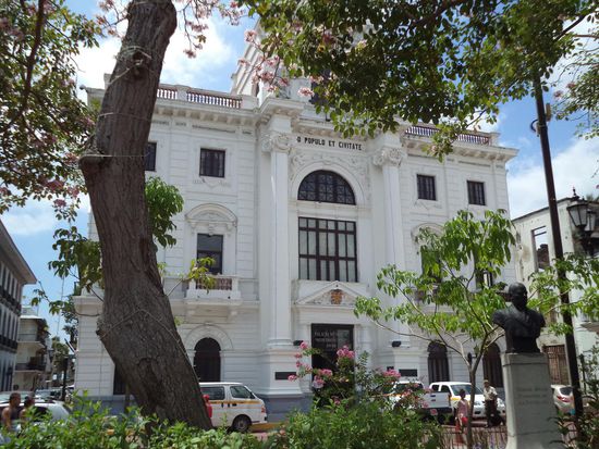 Das Rathaus -Regierungsgebäude