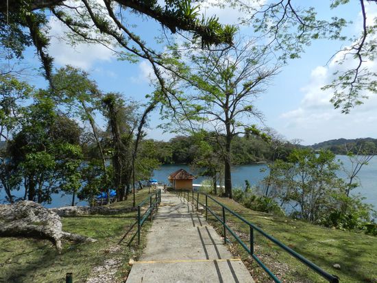 so glangen wir zum See