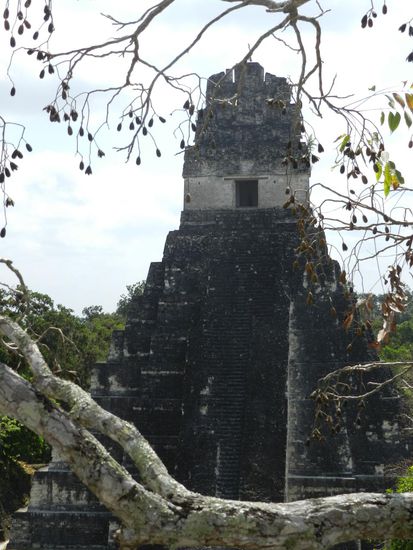 Man kann oben die Kammer für die Rituale erkennen