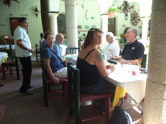 Nach dem Schrecken das Mittagessen in Vallodolid