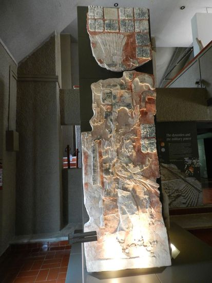 eine Stele von König Pakal