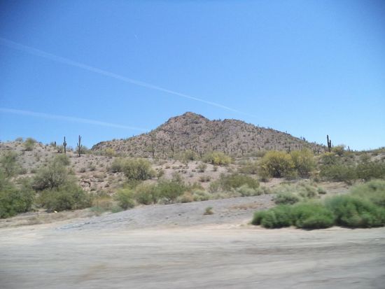 es geht durch die Wüste